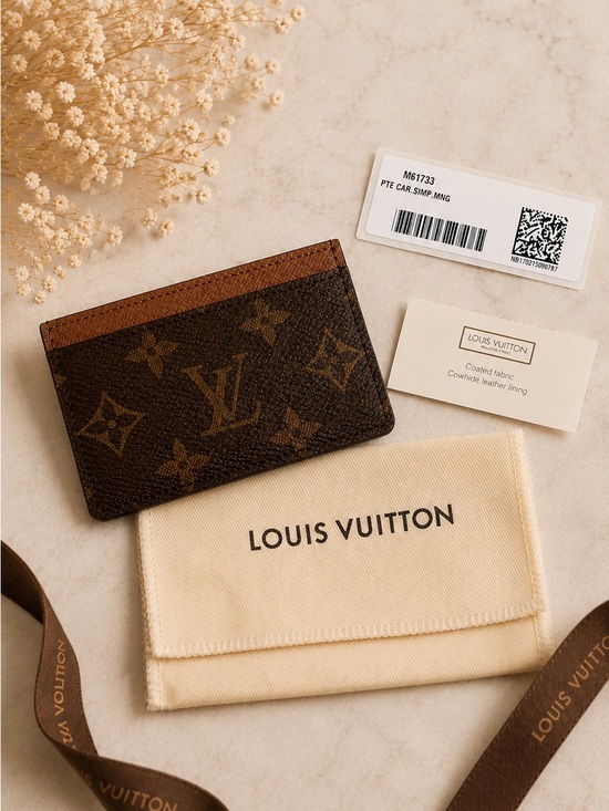 Louis Vuitton Accessories - NWT Louis Vuitton Monogram Card Holder M61733 w/ Dust Bag & Tags
